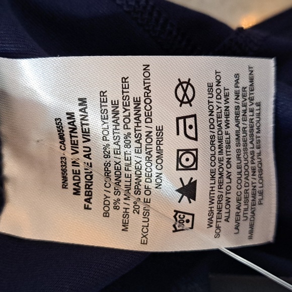 Nike Power Dri-Fit Navy/White Drawstring cropped Capri's. Size Small NWT - Picture 10 of 10